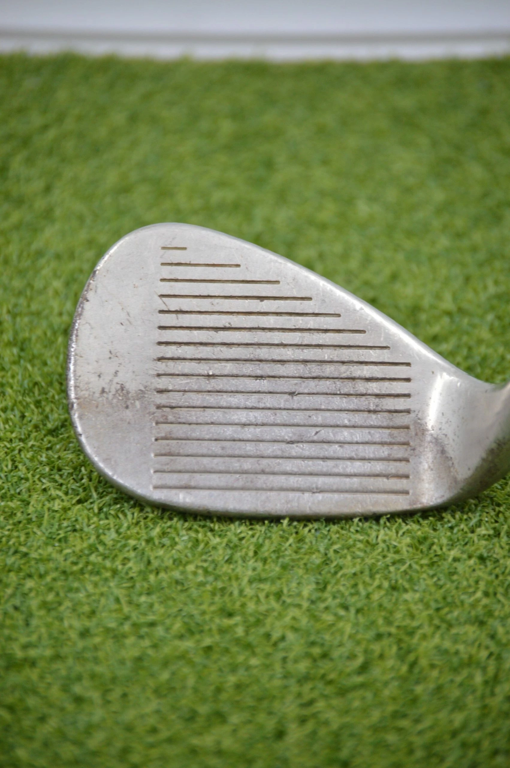 GolfRoots Titleist Vokey Chrome 56 Degree Wedge 3 GolfRoots Titleist Vokey Chrome 56 Degree Wedge - Image 3