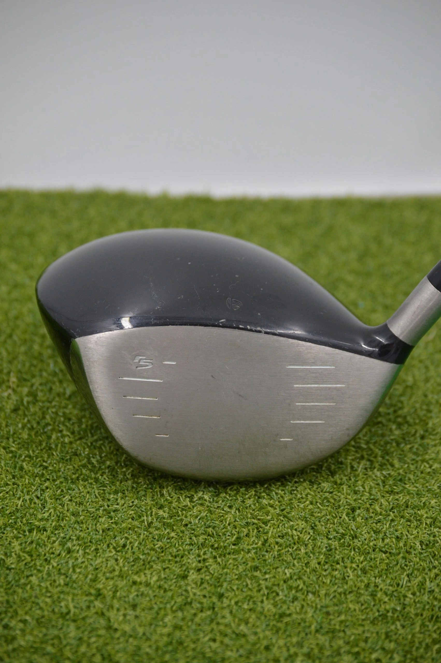 GolfRoots TaylorMade R5 Dual (Type D) 9.5 Degree Driver S Flex 3 GolfRoots TaylorMade R5 Dual (Type D) 9.5 Degree Driver S Flex - Image 3