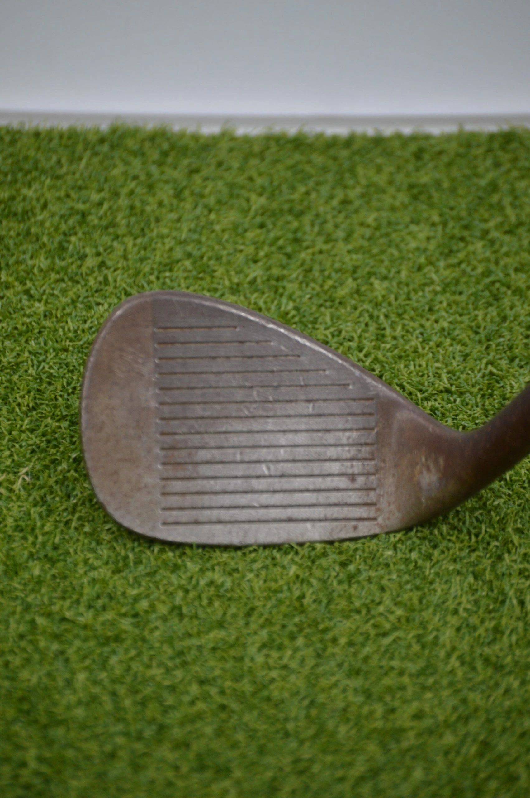 GolfRoots Cleveland 588 RTX 58.12 Degree Wedge 3 GolfRoots Cleveland 588 RTX 58.12 Degree Wedge - Image 3